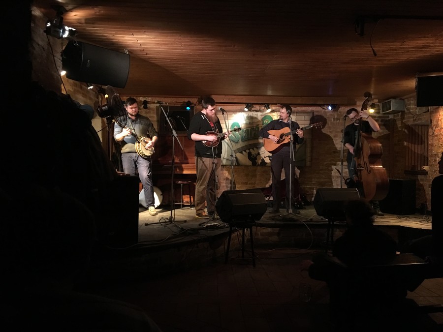 Jeden večer ve Staré pekárně s The Jumber Cables