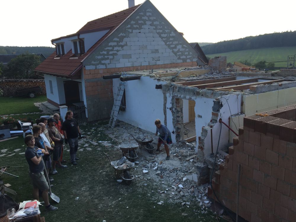 Stav v sobotu odpoledne