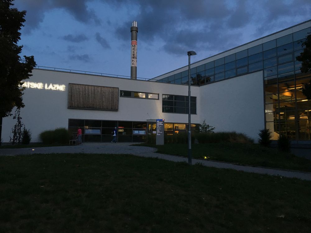 Vyzkoušeli jsme bazén v Novém městě - je super