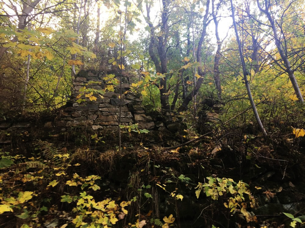 Jeden z mnoha domků