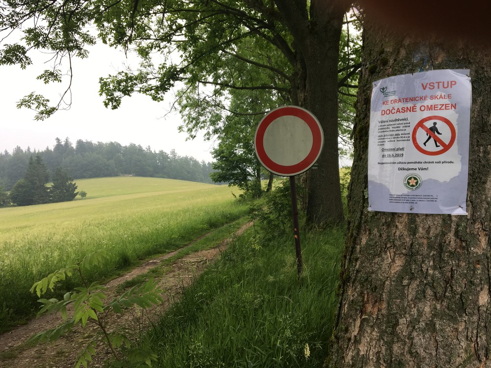 To jsou samé zákazy