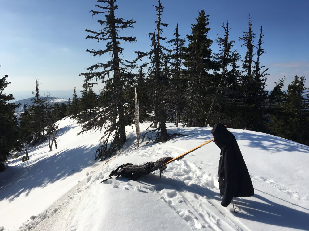 Zpátky na hřebeni, sušení pásů a opalování