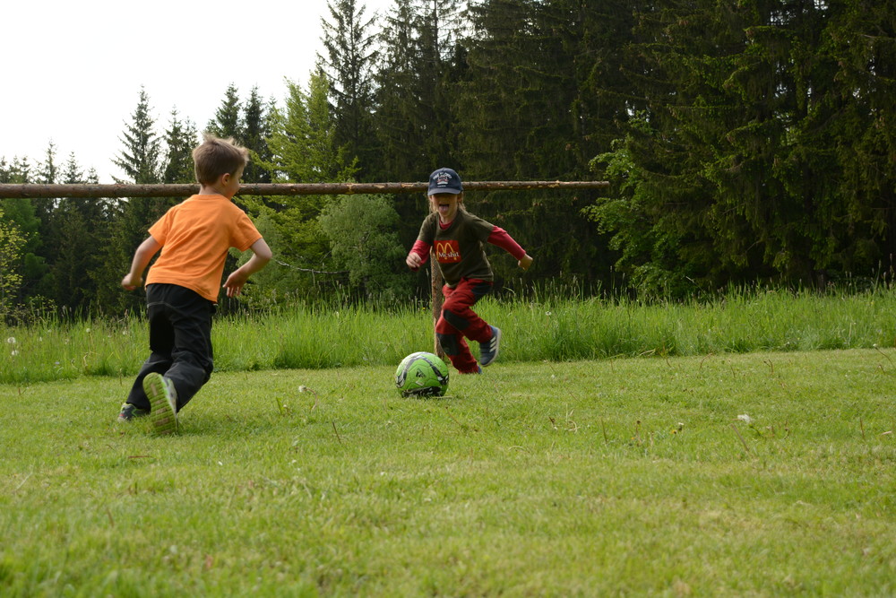 Celý víkend se hrál fotbal