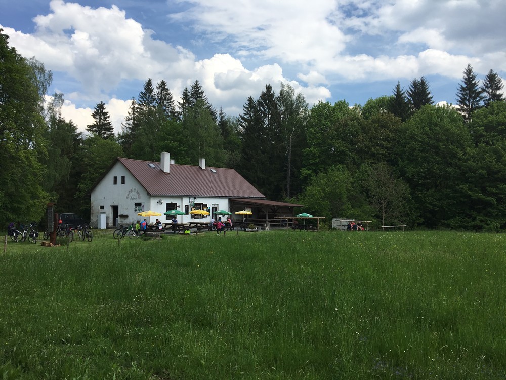 Objevili jsme klenot, úžasná hospůdka Na Baště