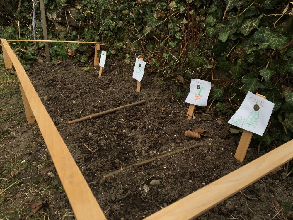 Dílo dokonáno - včetně popisků