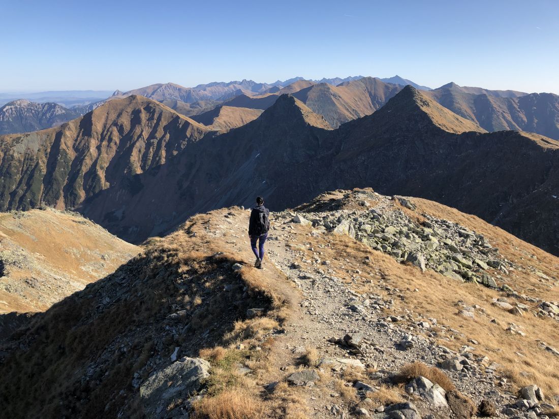 Ještě kousek po hřebeni