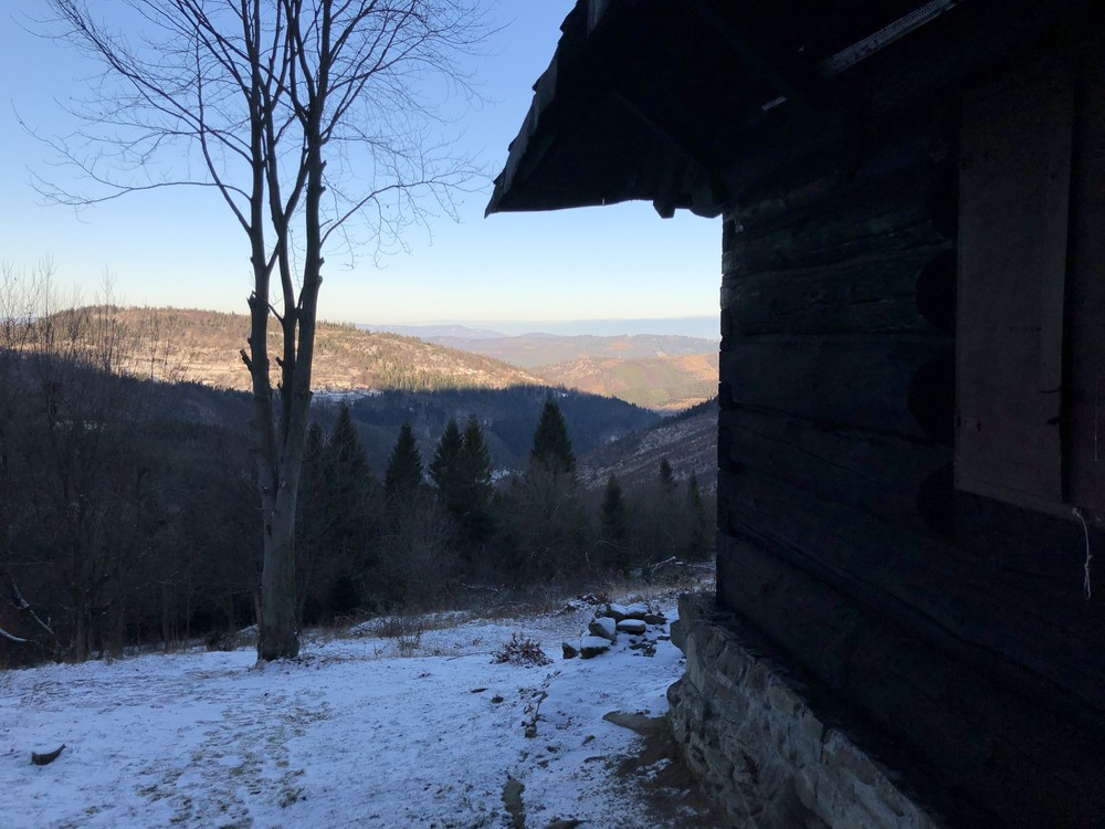 Jdu dolů a jedu domů