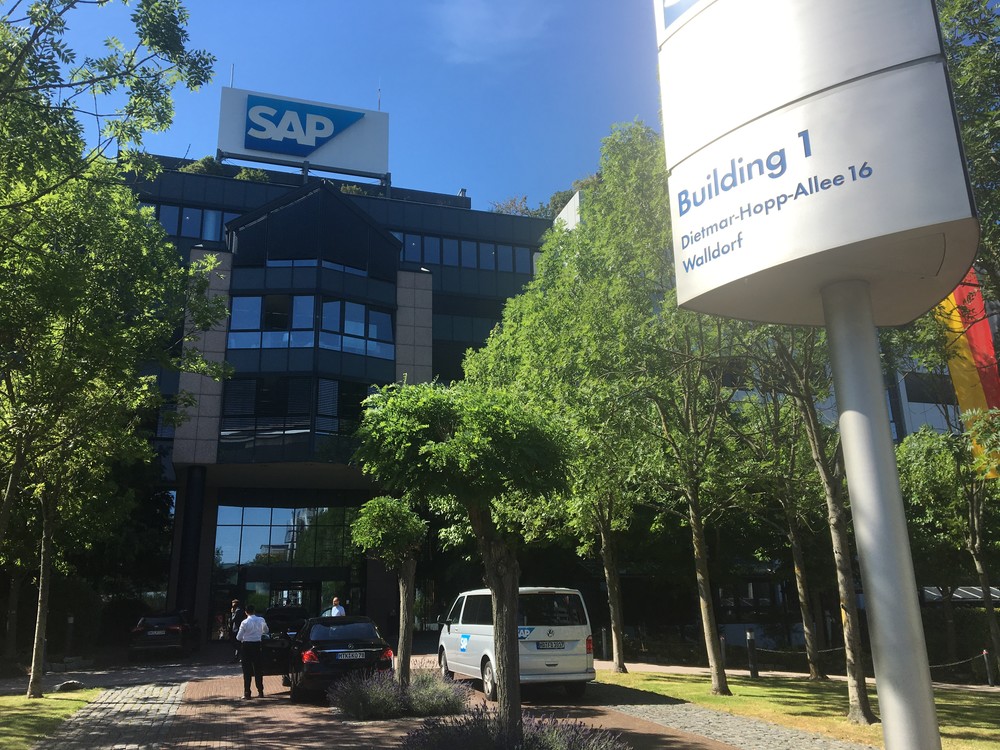 V pondělí ráno tradičně do Building 1, nejdůležitějšího centra celého SAPu