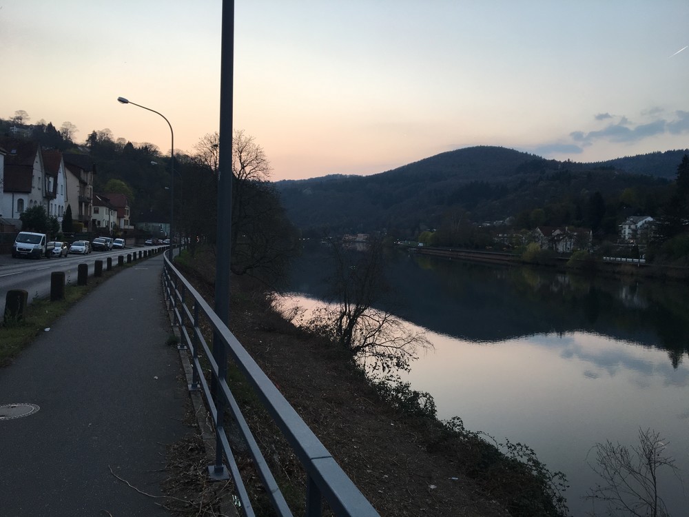 Po sjezdu dolů k Neckaru