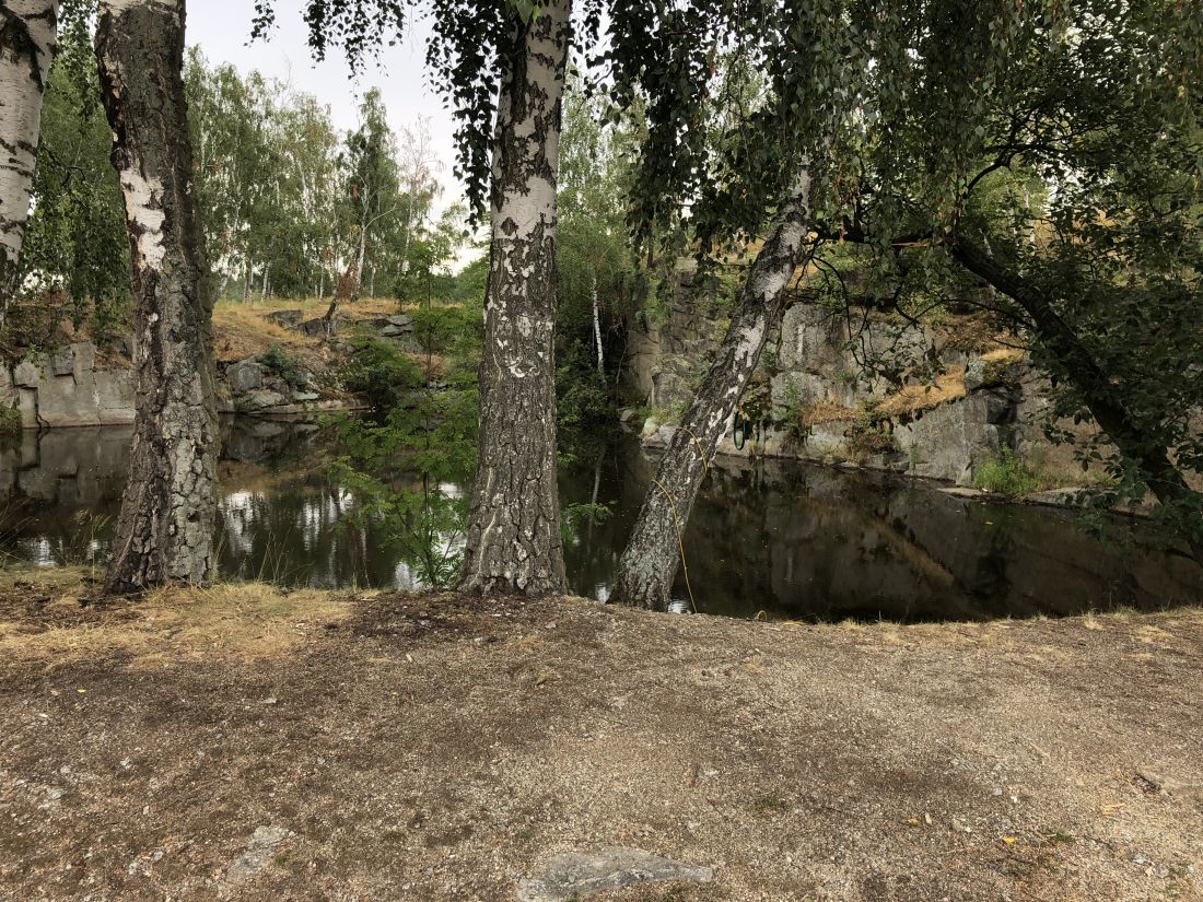 Nedávno jsme se tady koupali