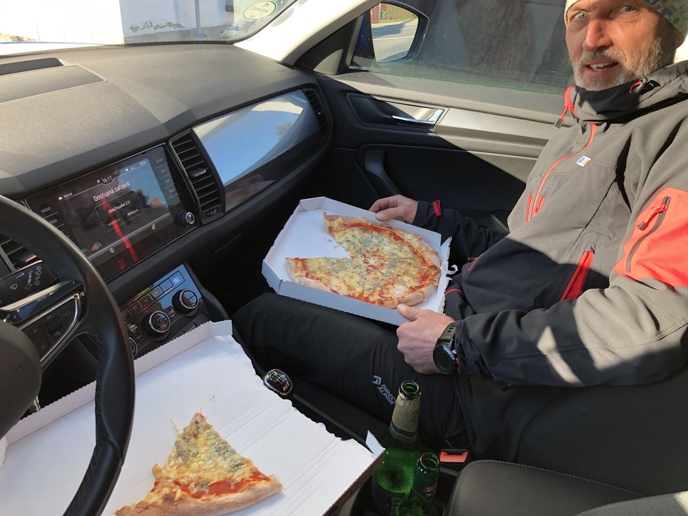 I to jídlo jsme nakonec sehnali