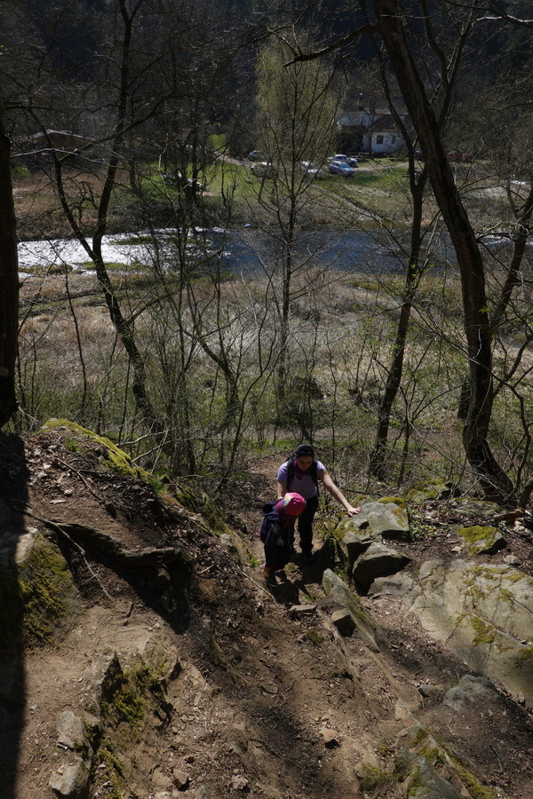 Stoupání nad druhým mostem