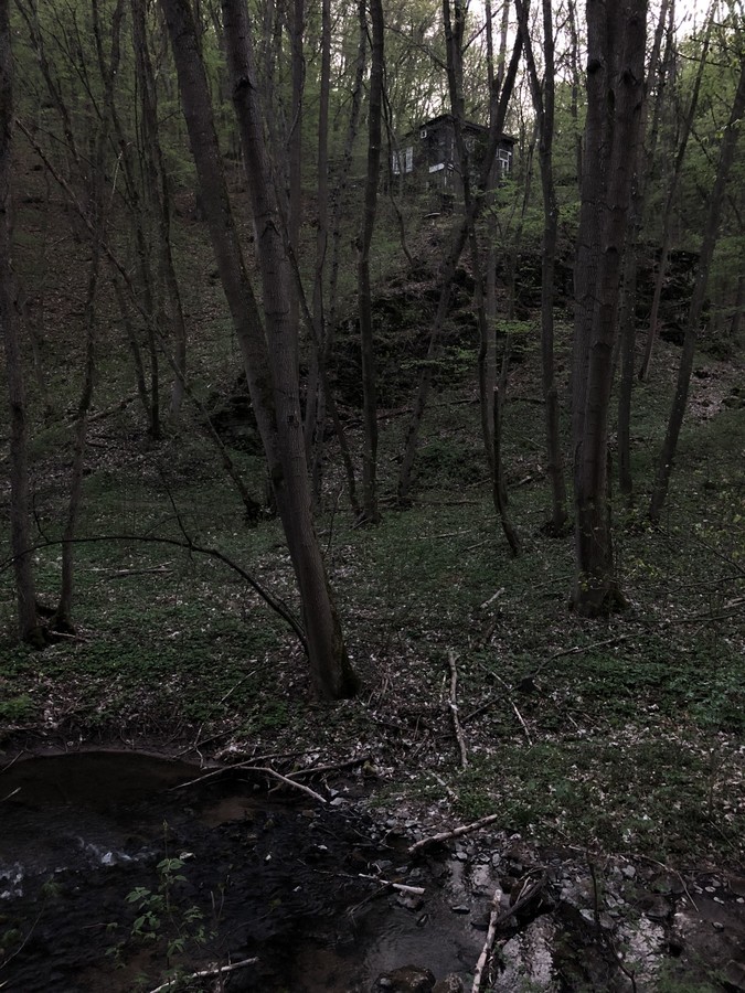 Dobré místo, o téhle chatičce v Mariánském údolí jsem nevěděl