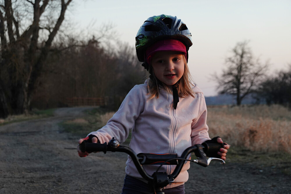 Statečná holka (byla jí zima)