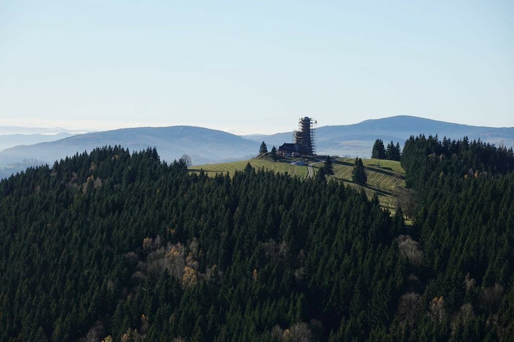 Větrov pomalu roste