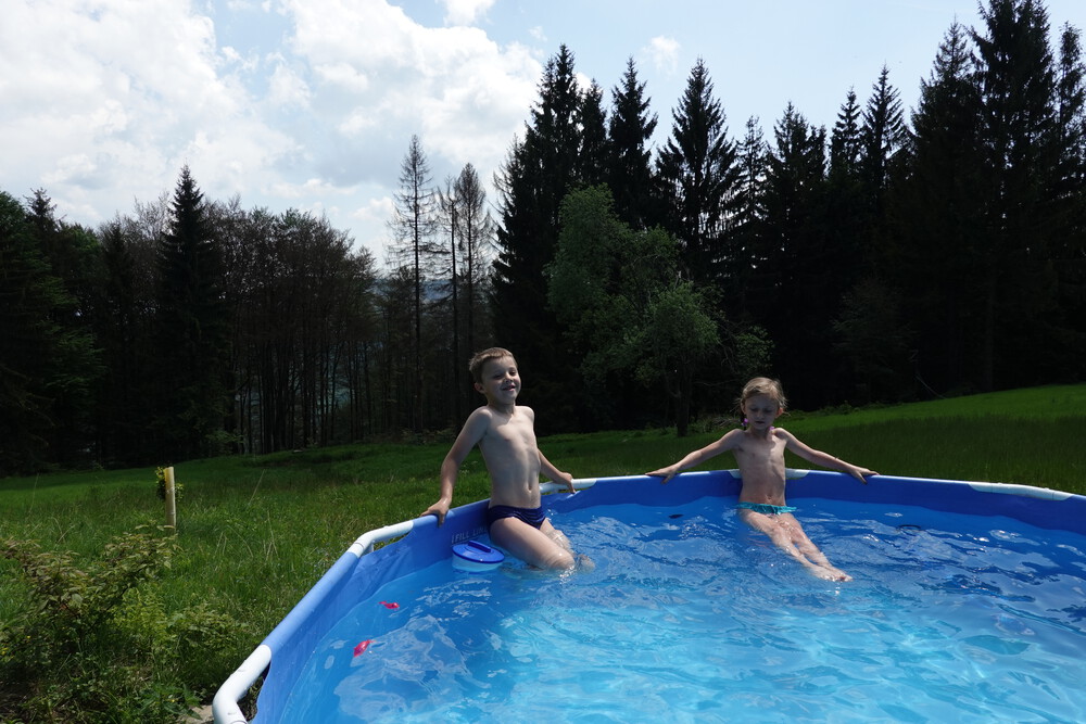 Bazén v tisíci metrech