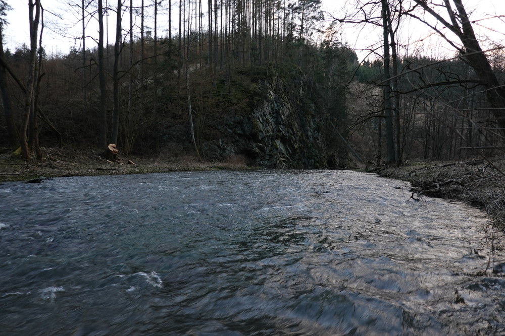 Voda, les, skály, jsem spokojený