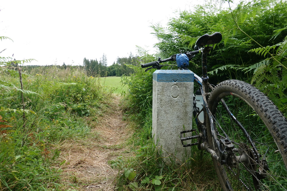 Hraniční kámen Čechy - Morava