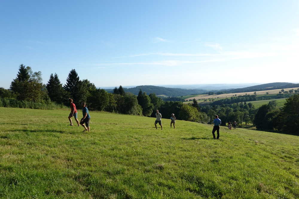Jdem na západ slunce