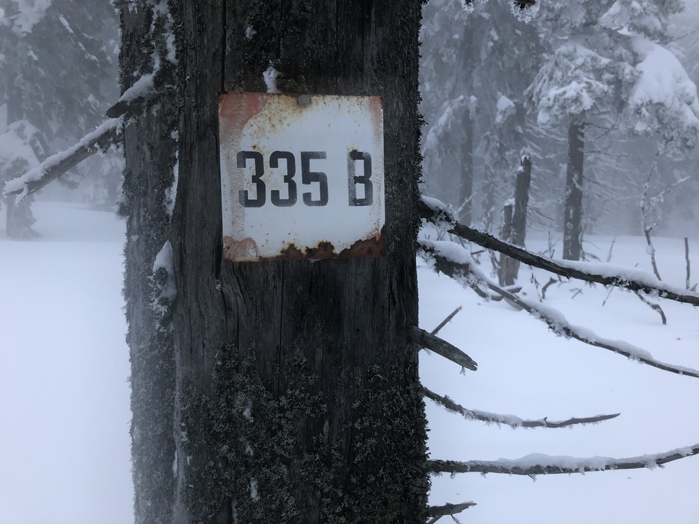 Odpočívám a fotím cedulu