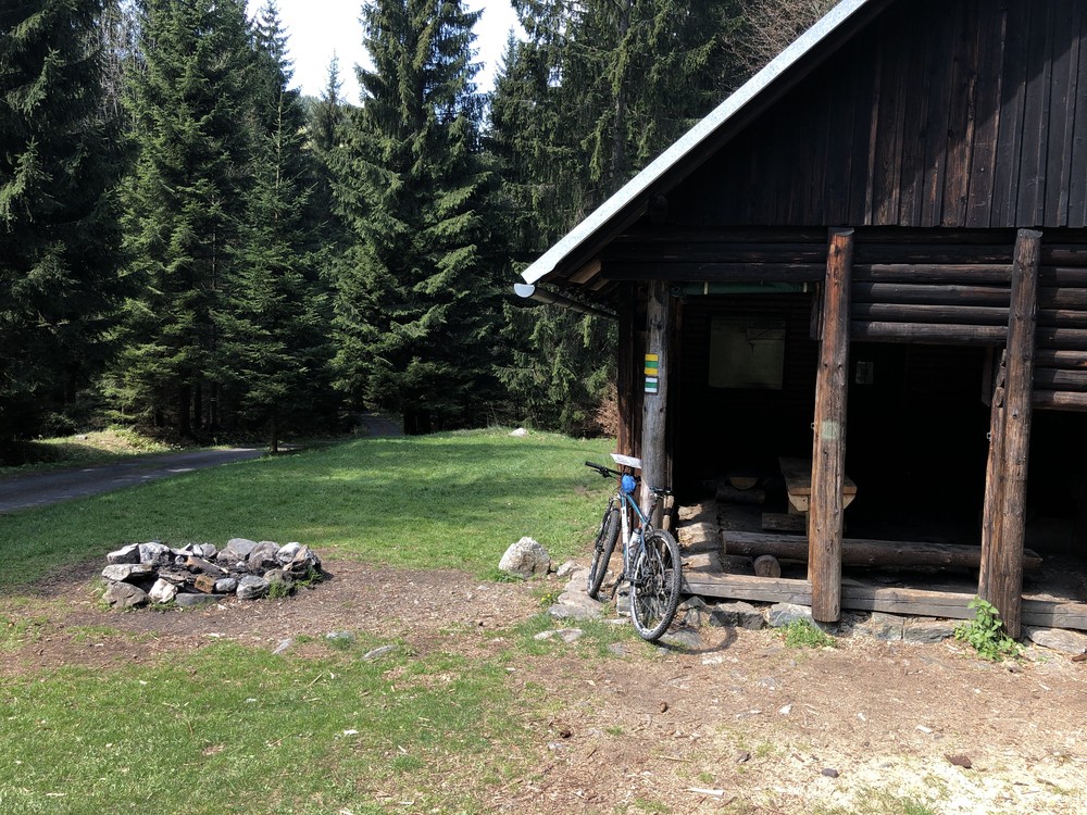 Útulna pod Sololíma skalama