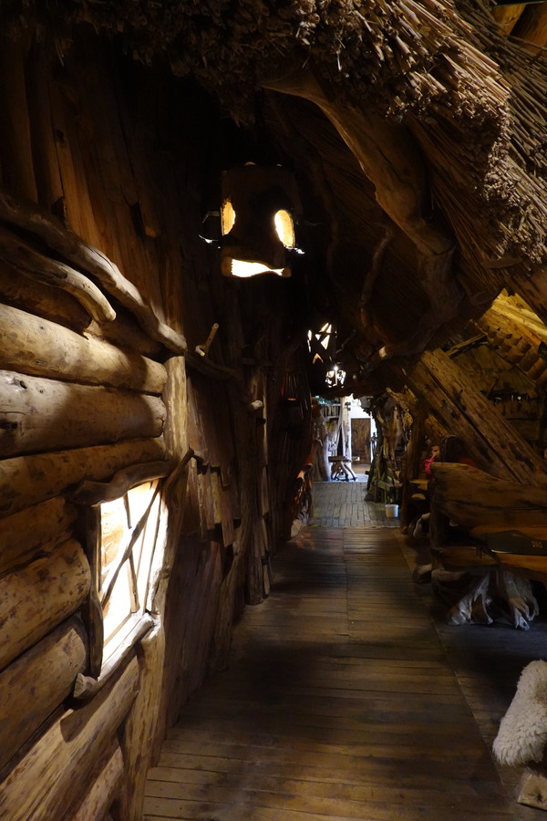 Uličkou ke svému stolu