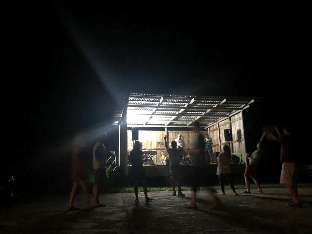 A zazněla i tvrdší muzika