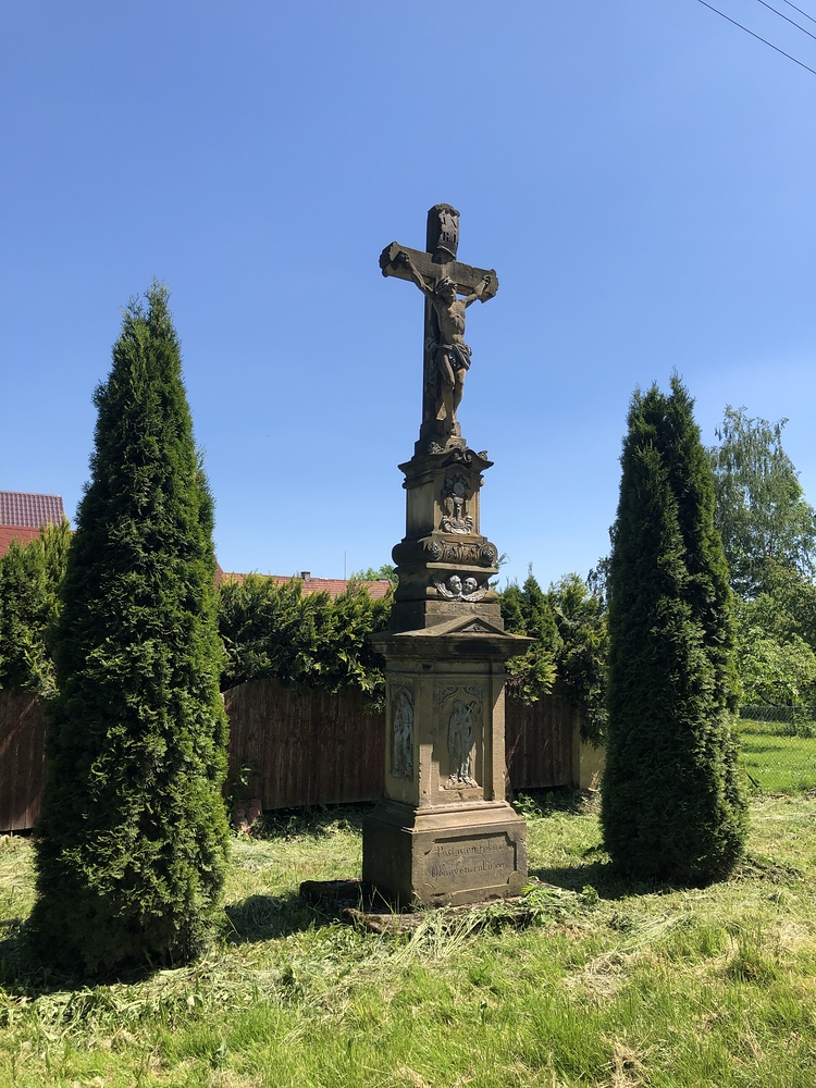 Tenhle stojí v Mezihoří