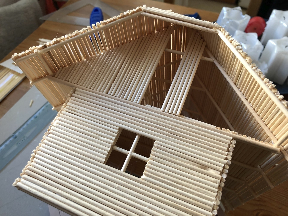 Chaloupka se zavírá