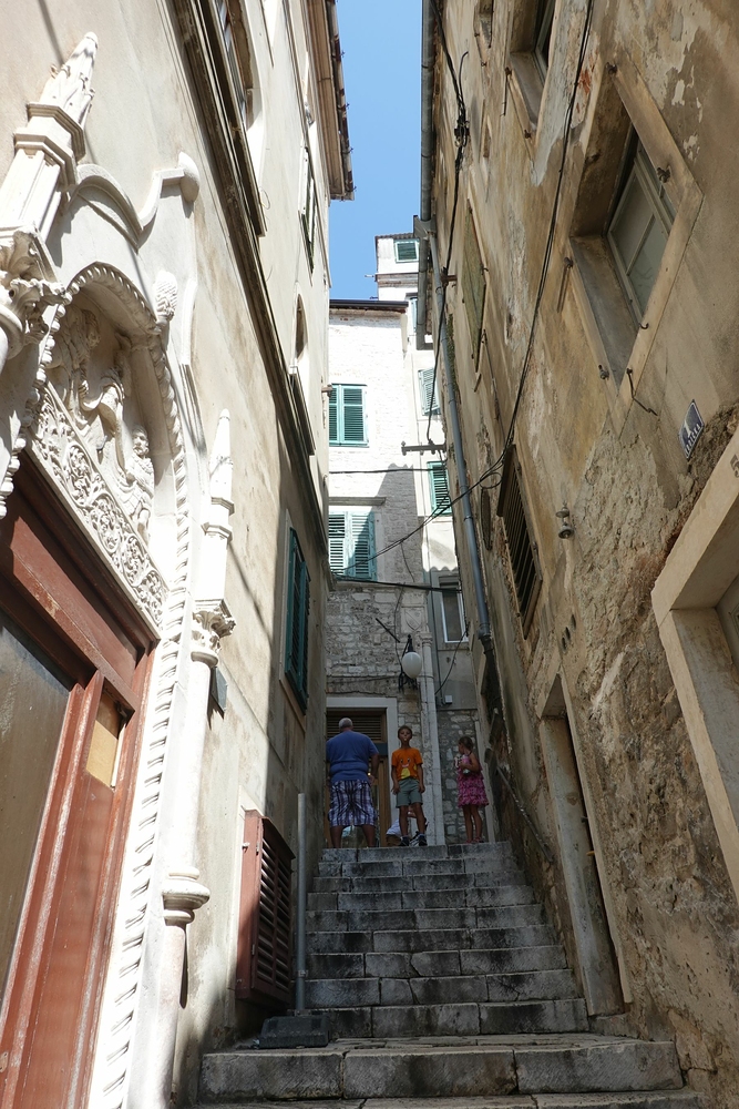 V uličkách Šibeniku