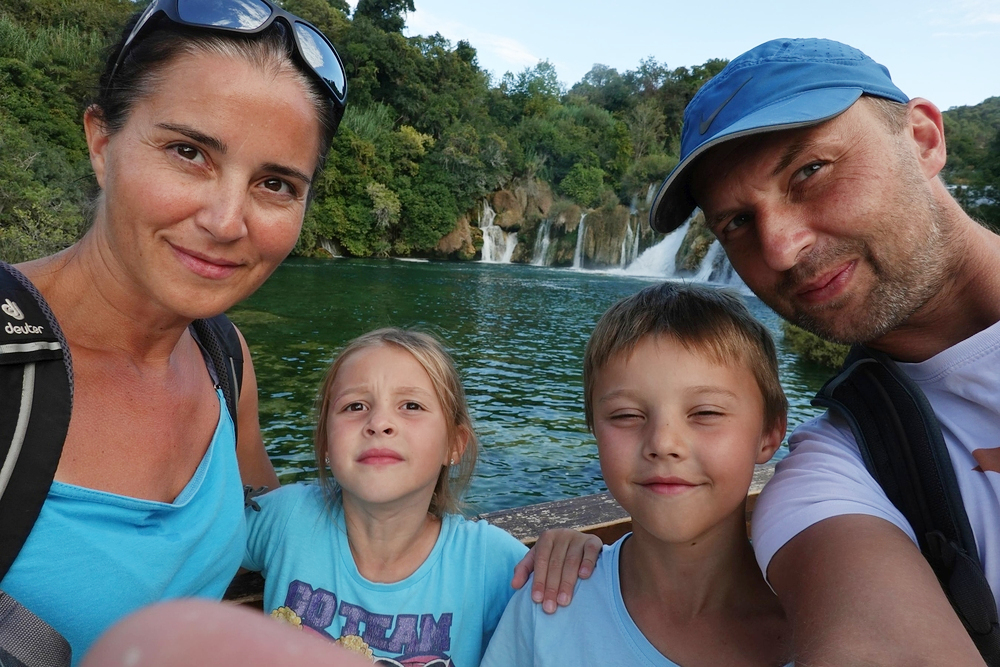 Krka - dole na mostě