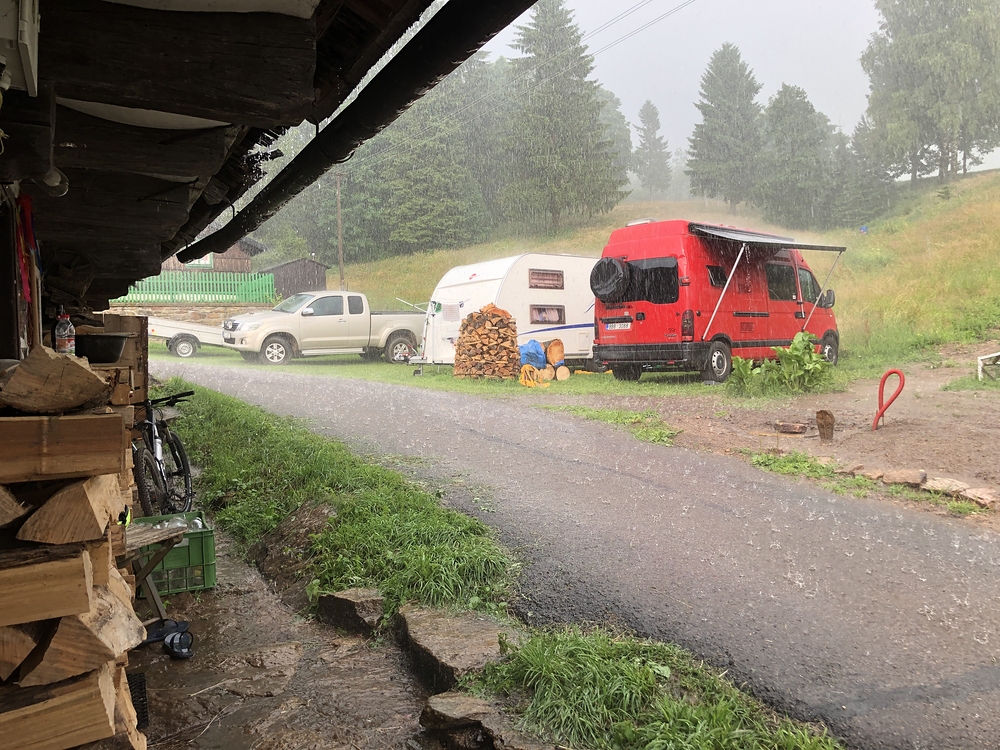 Odpolední liják a bouřka