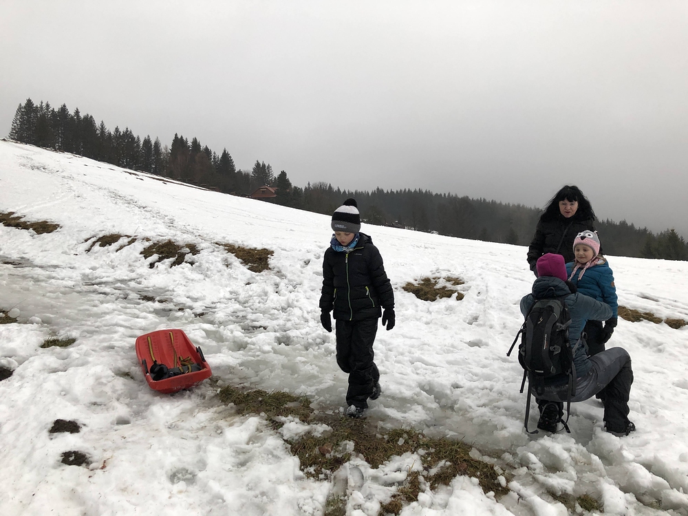 Zima, končíme, otčíme a valíme dolů