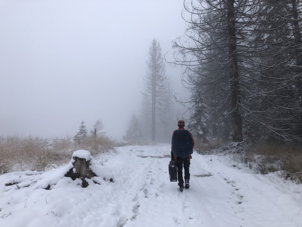 Jdeme dolů, Peťa první