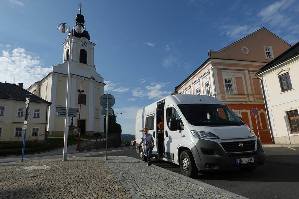 Zastávka ve Štítech