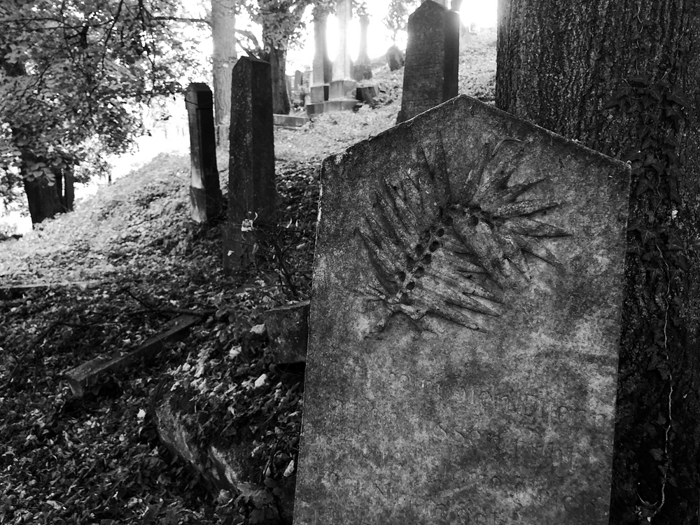 Židovský hřbitov v Lomnici