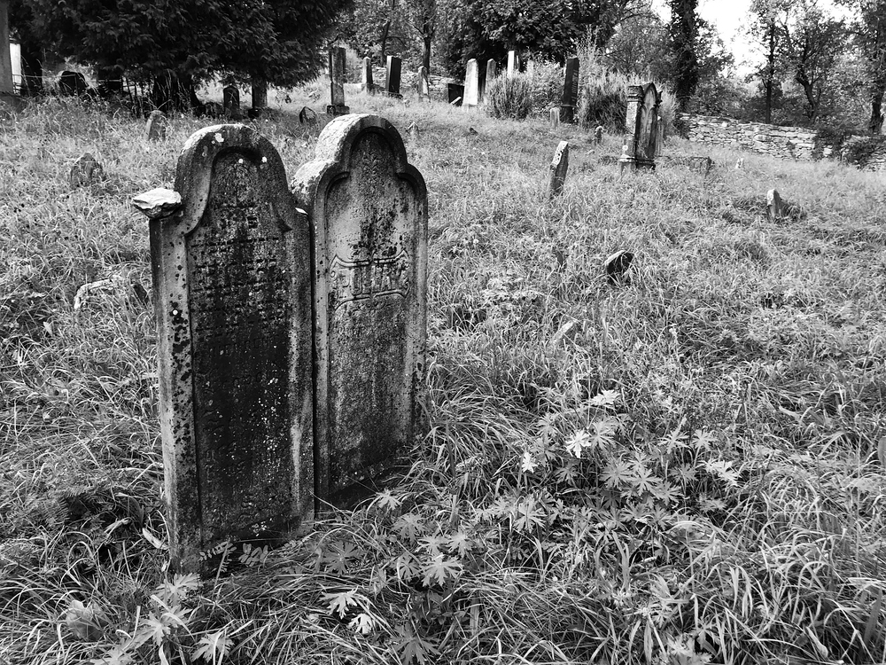 Židovský hřbitov v Lomnici