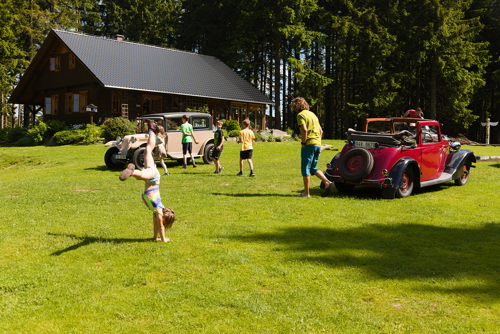 Severomoravská chata a naše banda v akci