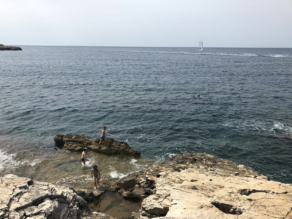 Koupání na ostrově