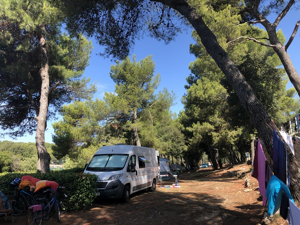 Naše místo v kempu na Istrii