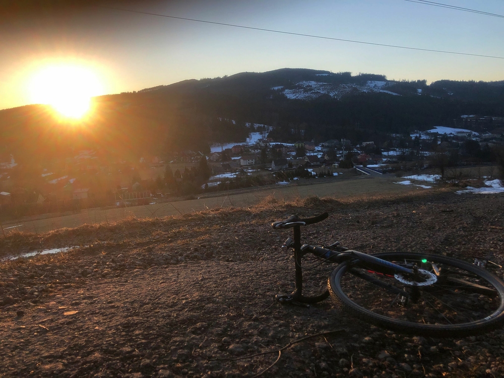 Západ na Jablunkovským průsmykem