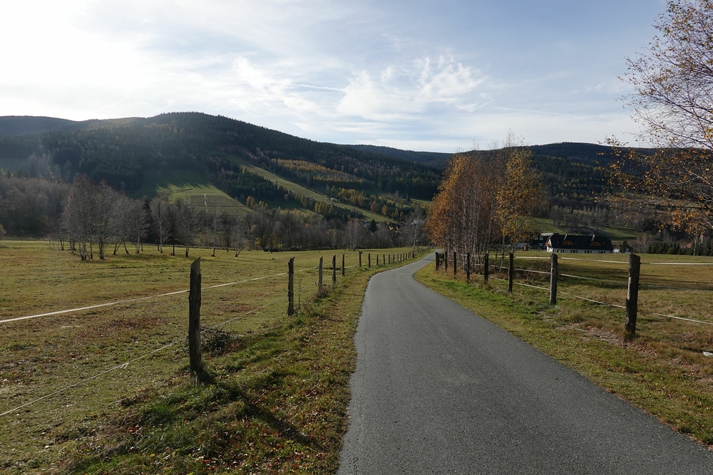 Stoupání na Hraničky z Gieraltowa