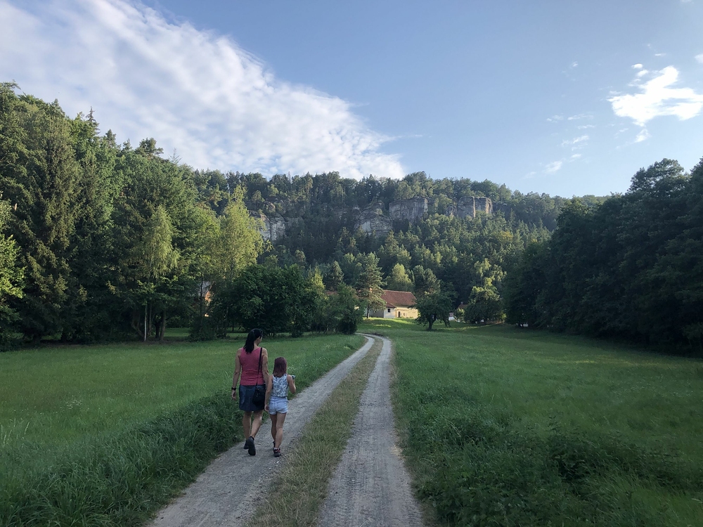 Večerní procházka do Příhrazských skal