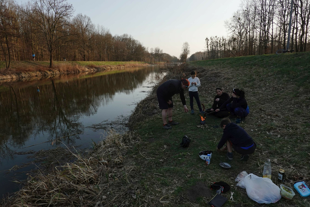 Opékáme párky na Danově kouzelném vařiči