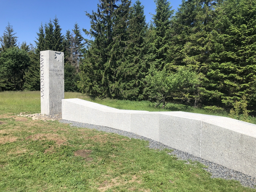 Tohle postavili na Velkém Javorovém