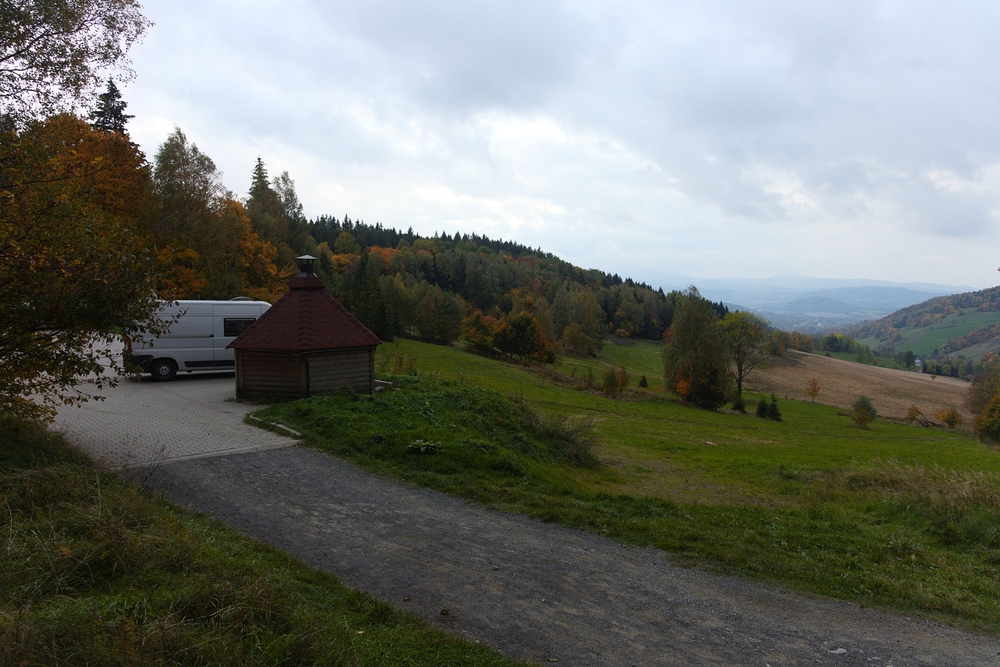 Sedlo Travná, tady dnes spíme