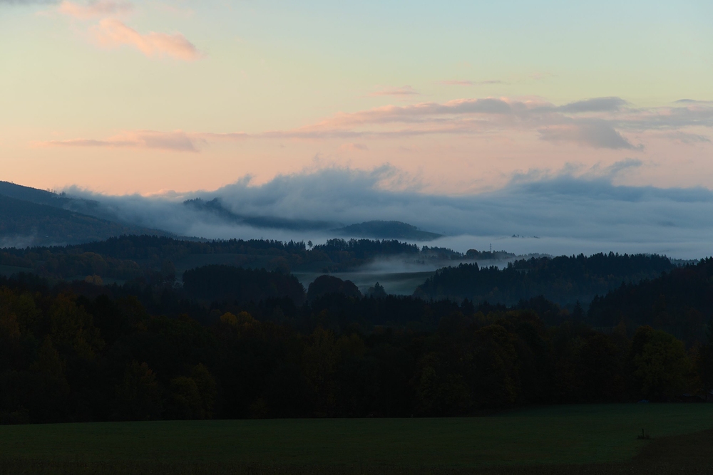 Ráno před východem slunce