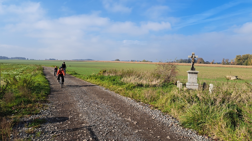 Příjezd do Hostákova