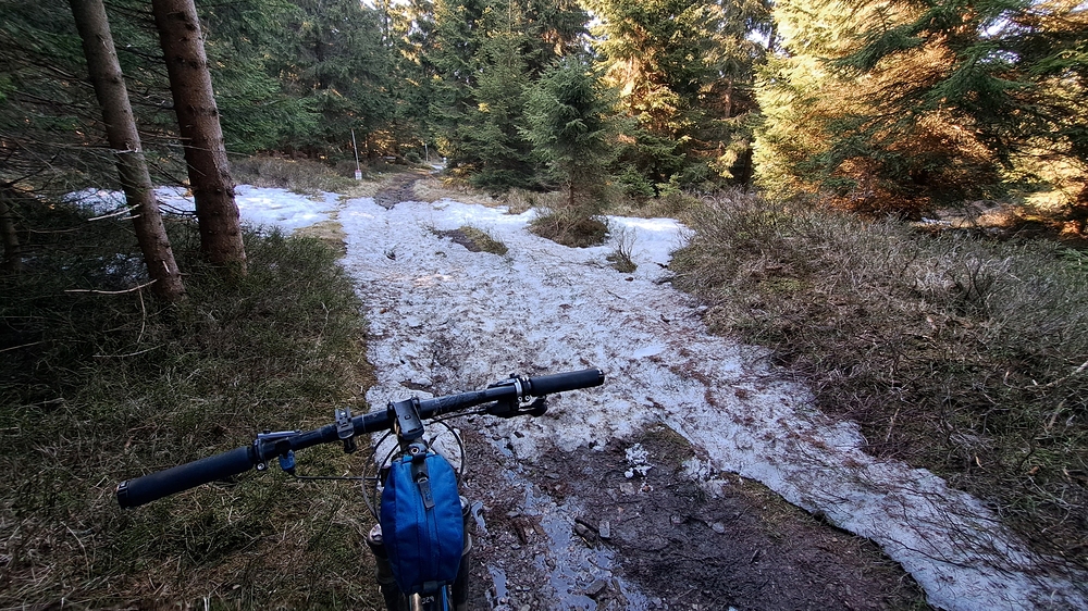 Zima ještě neodešla