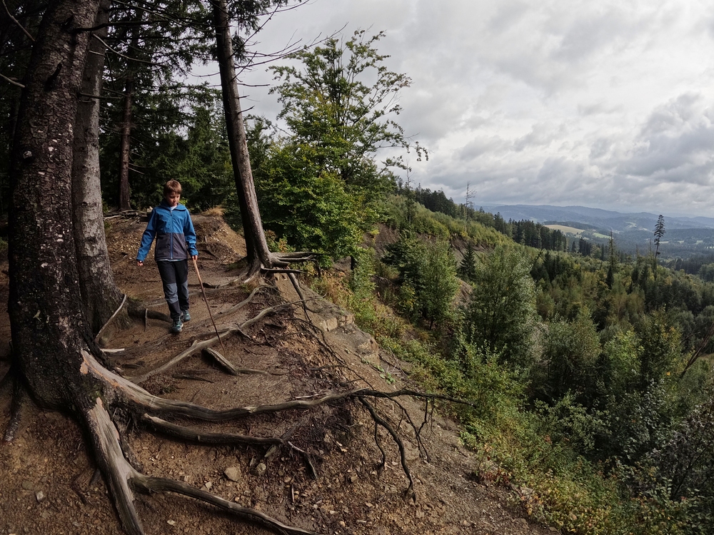 Tady kdysi praskla země